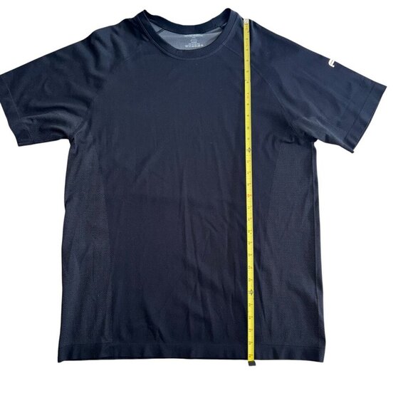 Mens Fabletics The Training Day Tee Set of 2 Mens Size XL NWOT - Picture 7 of 10